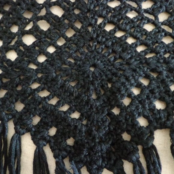 Crocheted Boho Cami Vest Top XS-S Tie Front Fringe - Picture 12 of 14